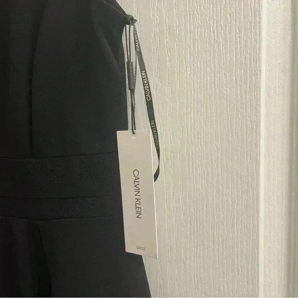 Calvin Klein Sleeveless Cocktail Dress - Picture 9 of 13